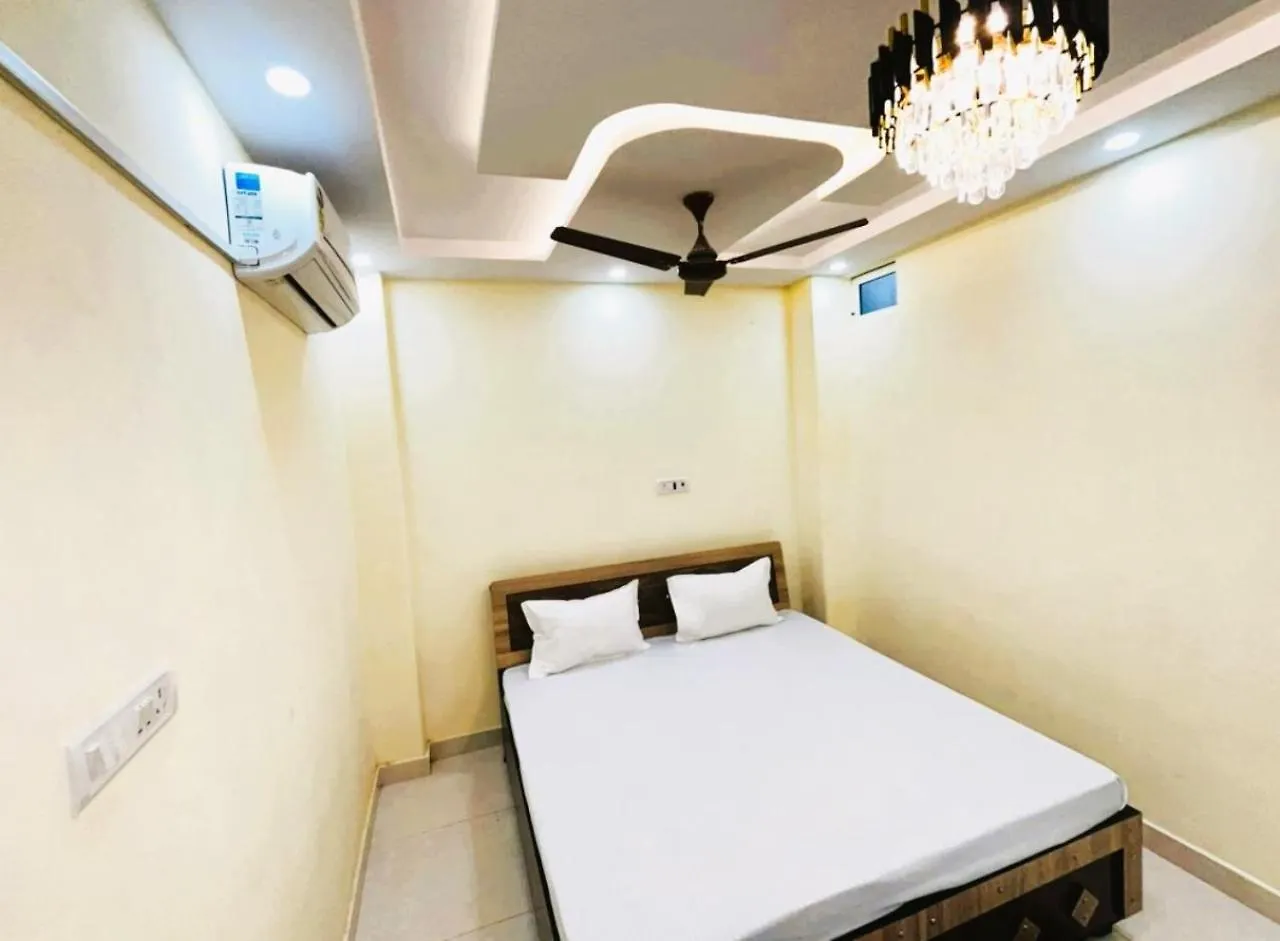 ***  Hotel New Kashi Residency Varanasi Its Fully Ac Or Non Ac Room Indien